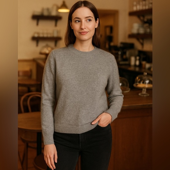 Nordstrom 100% Cashmere S Sweater Gray Crewneck Pullover Soft Classic Luxury Top - Picture 6 of 10